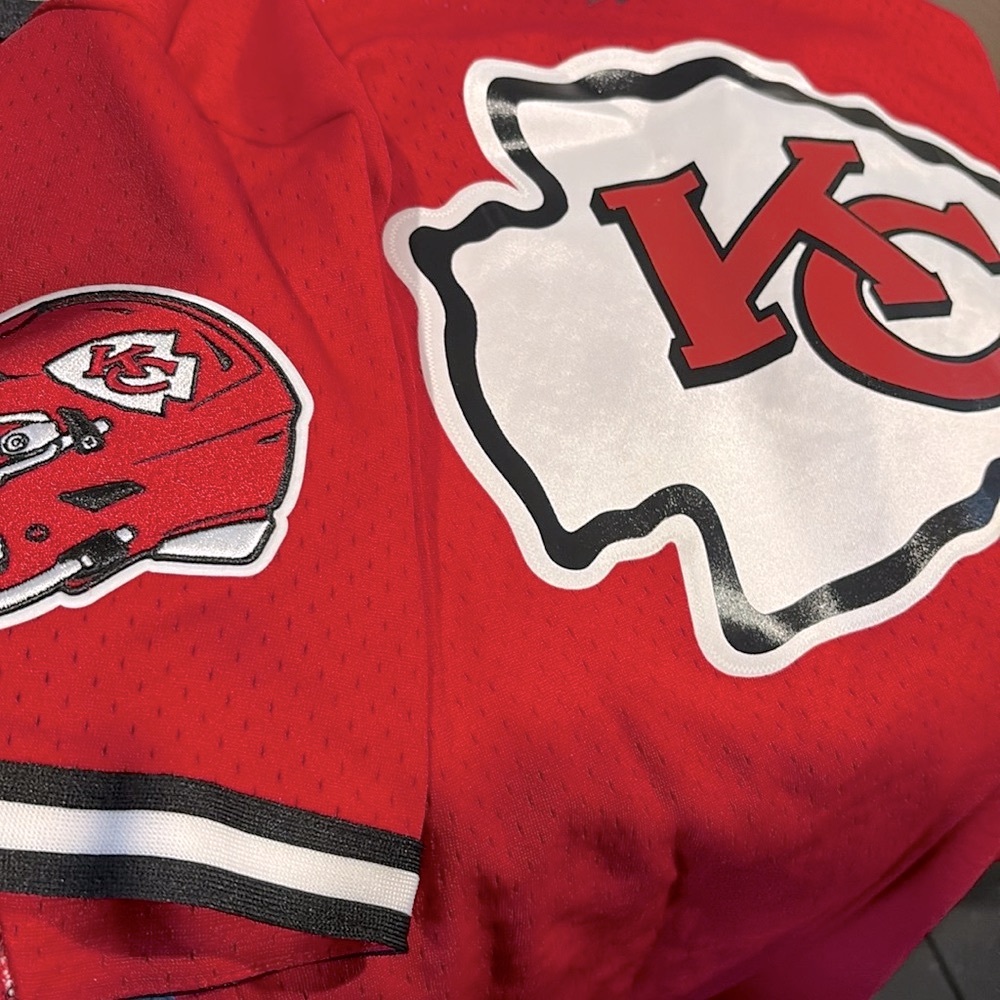 NWT [Pro Standard] Kansas City Chiefs Mesh Button Down Jersey Men's Sz Large - Picture 9 of 13